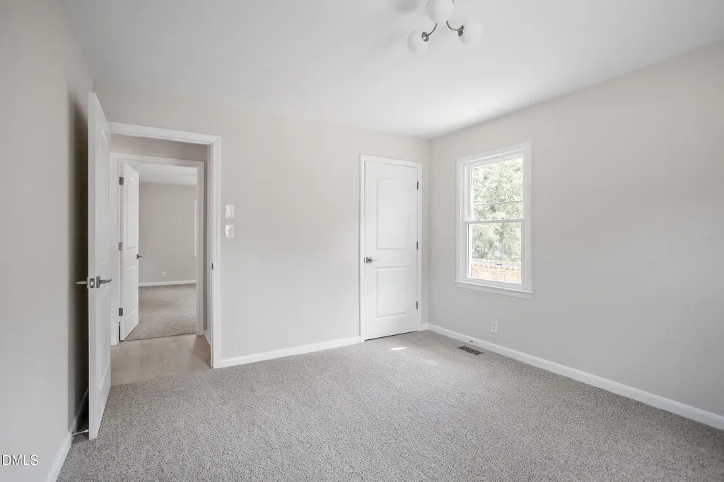 3422 Carolyn Drive Raleigh NC 27604