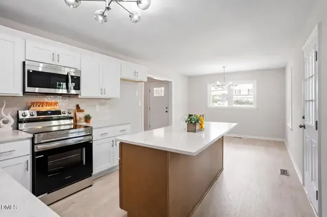 3422 Carolyn Drive Raleigh NC 27604