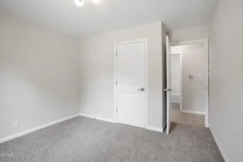 3422 Carolyn Drive Raleigh NC 27604