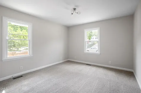 3422 Carolyn Drive Raleigh NC 27604