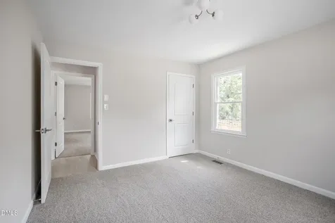 3422 Carolyn Drive Raleigh NC 27604