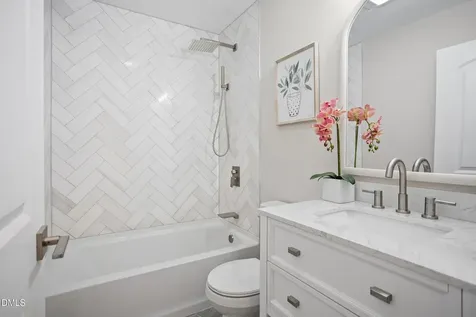 3422 Carolyn Drive Raleigh NC 27604