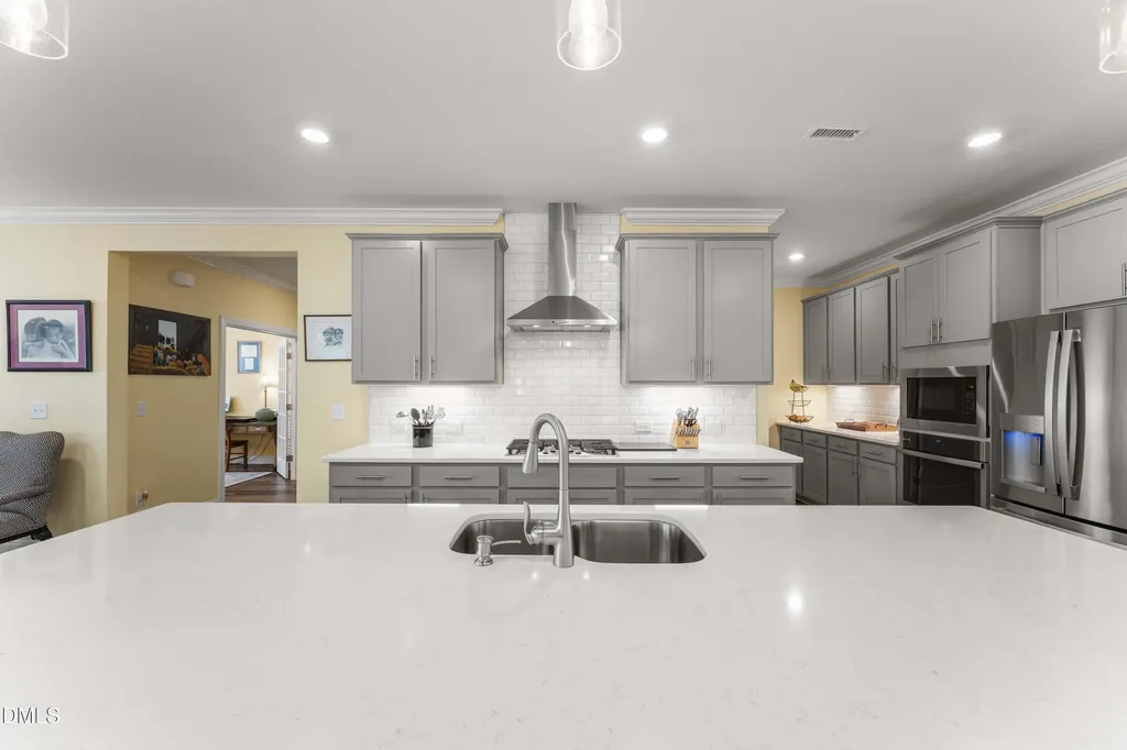 150 English Violet Lane Raleigh NC 27610