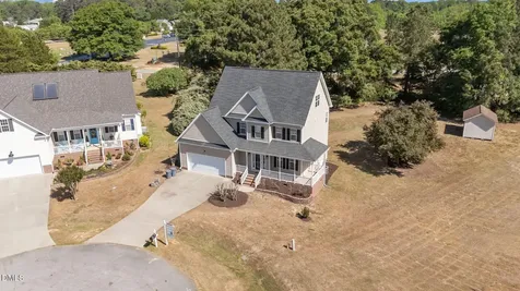 7601 Eagle Chase Drive Willow Springs NC 27592
