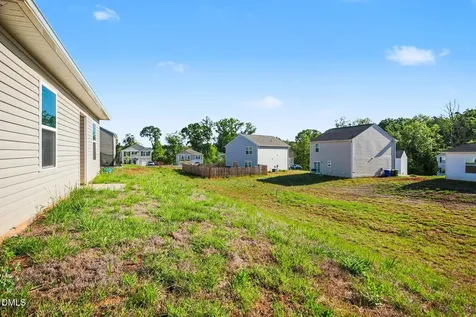 331 Peacock Circle Lexington NC 27292