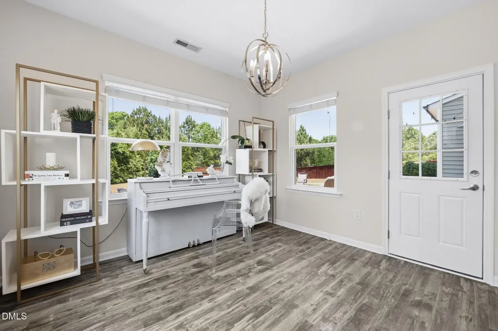 2629 Fortrose Lane Fuquay Varina NC 27526