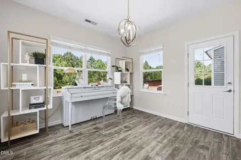 2629 Fortrose Lane Fuquay Varina NC 27526