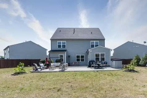 2629 Fortrose Lane Fuquay Varina NC 27526