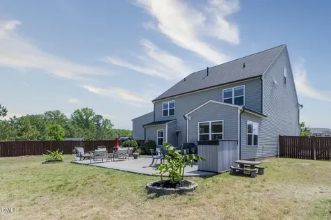 2629 Fortrose Lane Fuquay Varina NC 27526