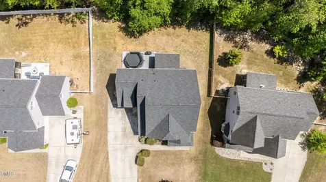 64 Cromwell Circle Cameron NC 28326