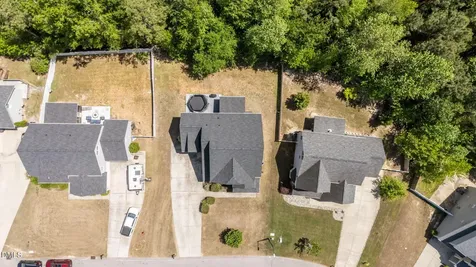 64 Cromwell Circle Cameron NC 28326