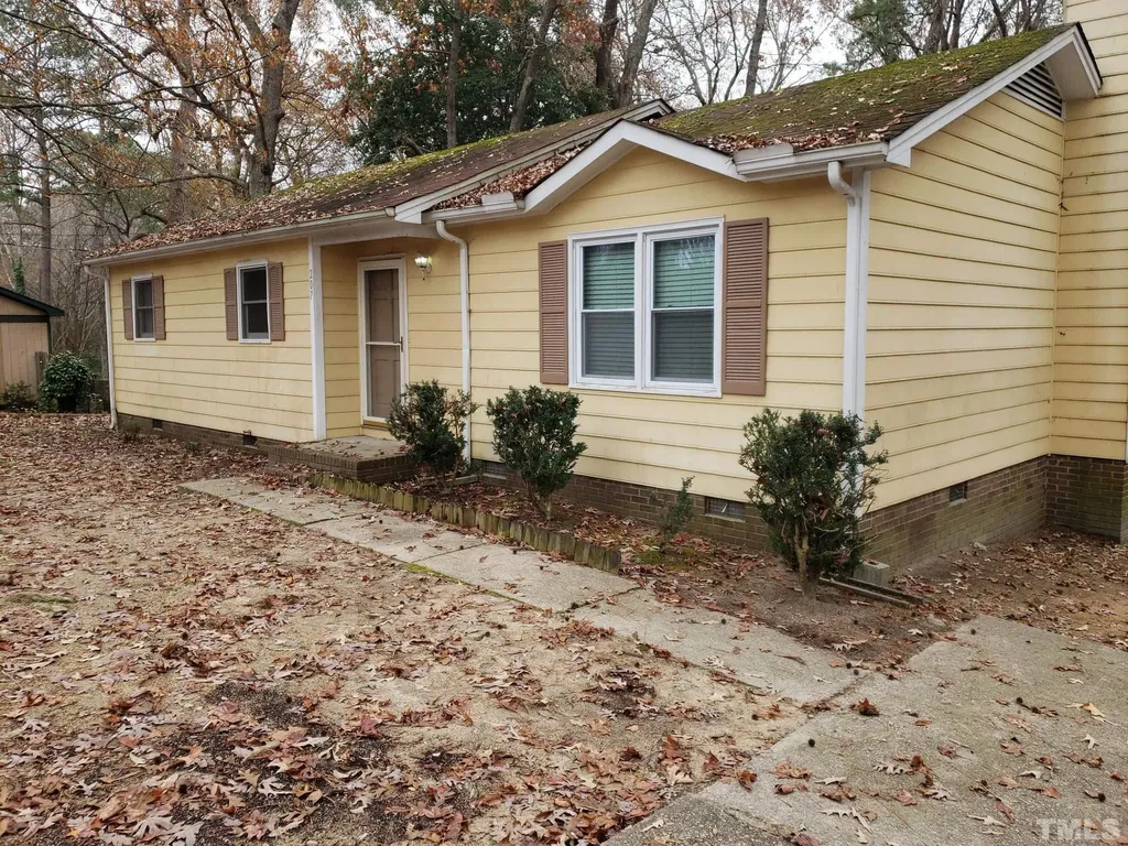 207 Meadow Knightdale NC 27545