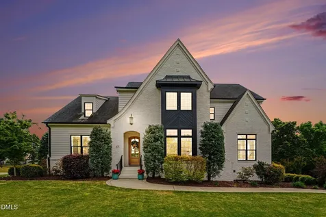 17 Stella Court Clayton NC 27527