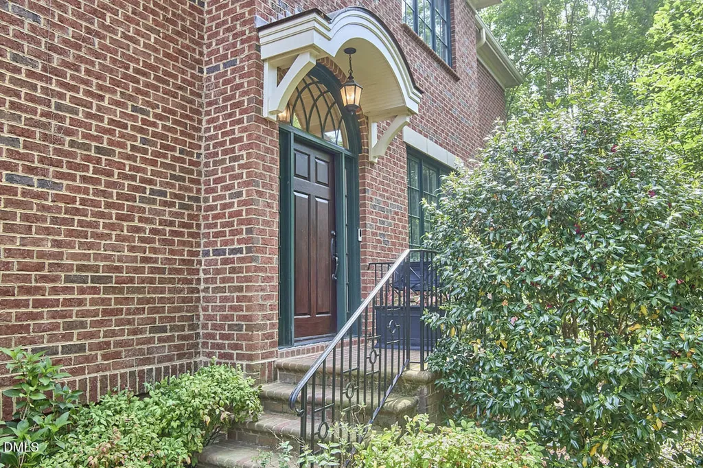 105 Village Gate Drive Chapel Hill NC 27514