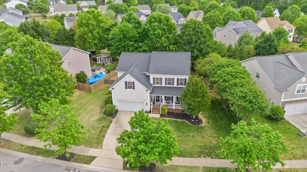405 Magnolia Meadow Way Holly Springs NC 27540