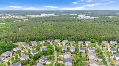 405 Magnolia Meadow Way Holly Springs NC 27540
