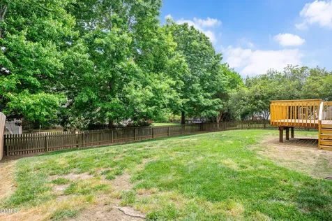 405 Magnolia Meadow Way Holly Springs NC 27540