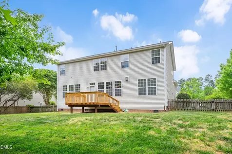 405 Magnolia Meadow Way Holly Springs NC 27540