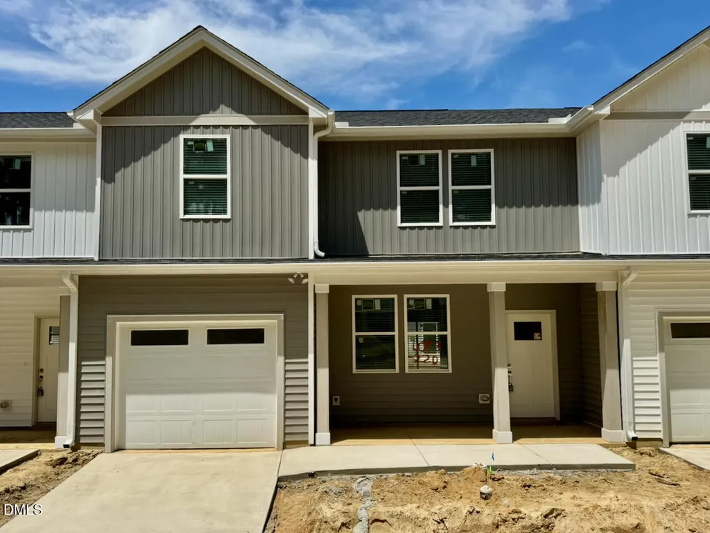 220 George Street Four Oaks NC 27524