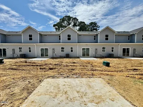 220 George Street Four Oaks NC 27524