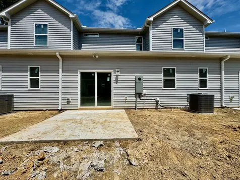 220 George Street Four Oaks NC 27524