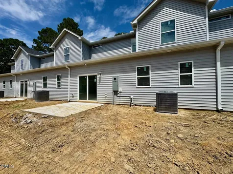 220 George Street Four Oaks NC 27524
