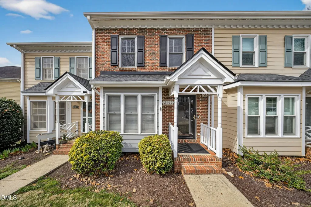 2106 Trailridge Court Raleigh NC 27603