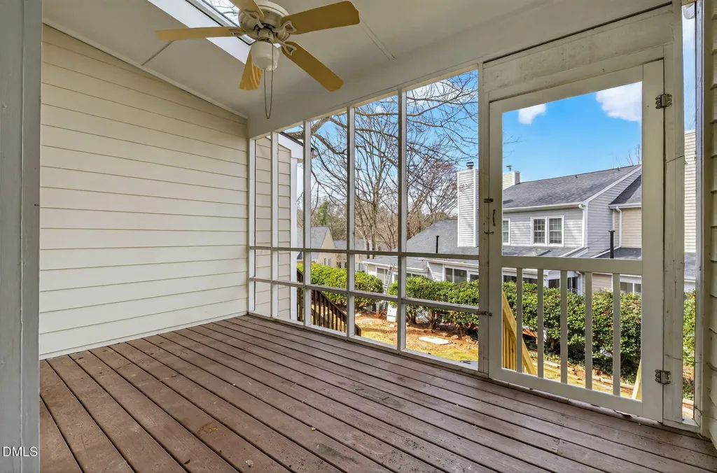 2106 Trailridge Court Raleigh NC 27603