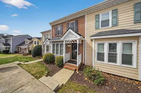 2106 Trailridge Court Raleigh NC 27603