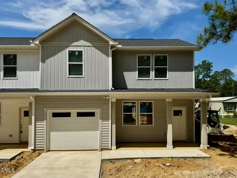 218 George Street Four Oaks NC 27524