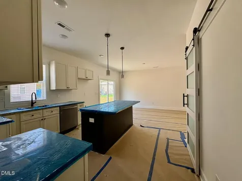 218 George Street Four Oaks NC 27524