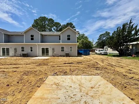 218 George Street Four Oaks NC 27524