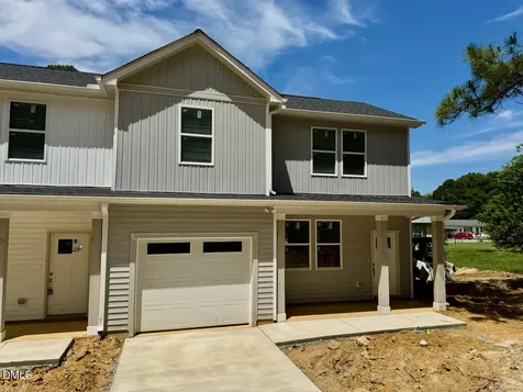 218 George Street Four Oaks NC 27524