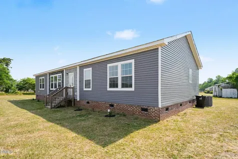 107 Cottonwood Court Kenly NC 27542