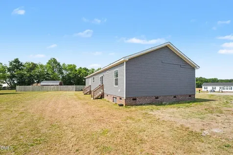 107 Cottonwood Court Kenly NC 27542