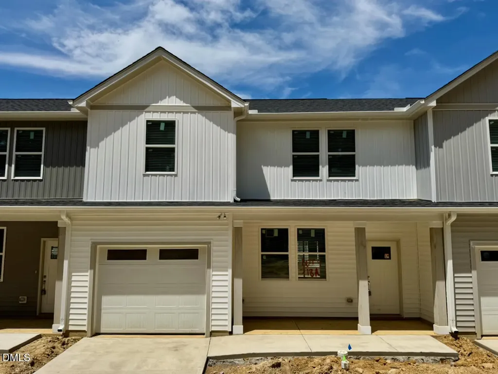 218 George Street Four Oaks NC 27524