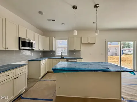 218 George Street Four Oaks NC 27524