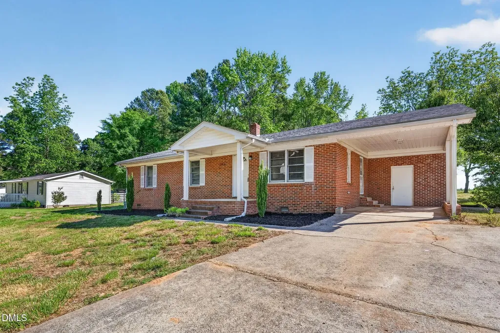10166 Buffalo Road Clayton NC 27527