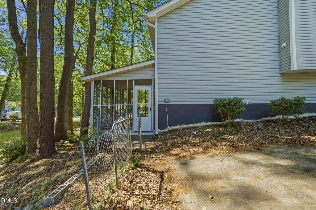 100 Brook Rock Lane Garner NC 27529