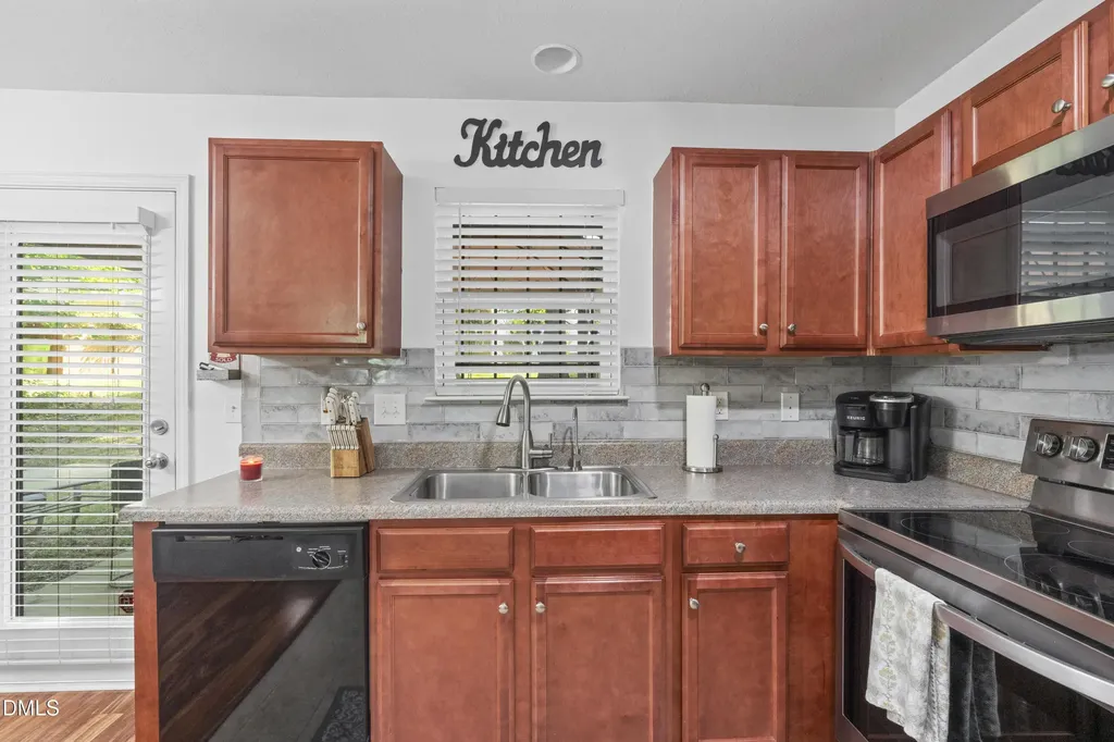 1519 Brownairs Lane Raleigh NC 27610