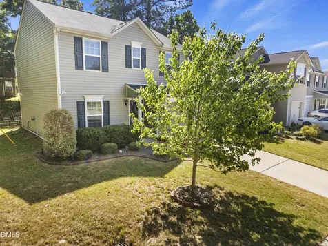 1519 Brownairs Lane Raleigh NC 27610