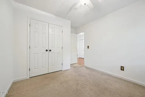 512 Rockvale Court Benson NC 27504