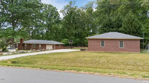 107 Edgewood Drive Oxford NC 27565