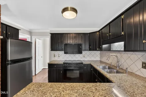 104 Meadowood Drive Burlington NC 27215