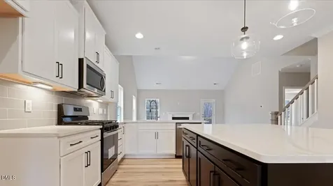 1516 Reese Court Burlington NC 27217