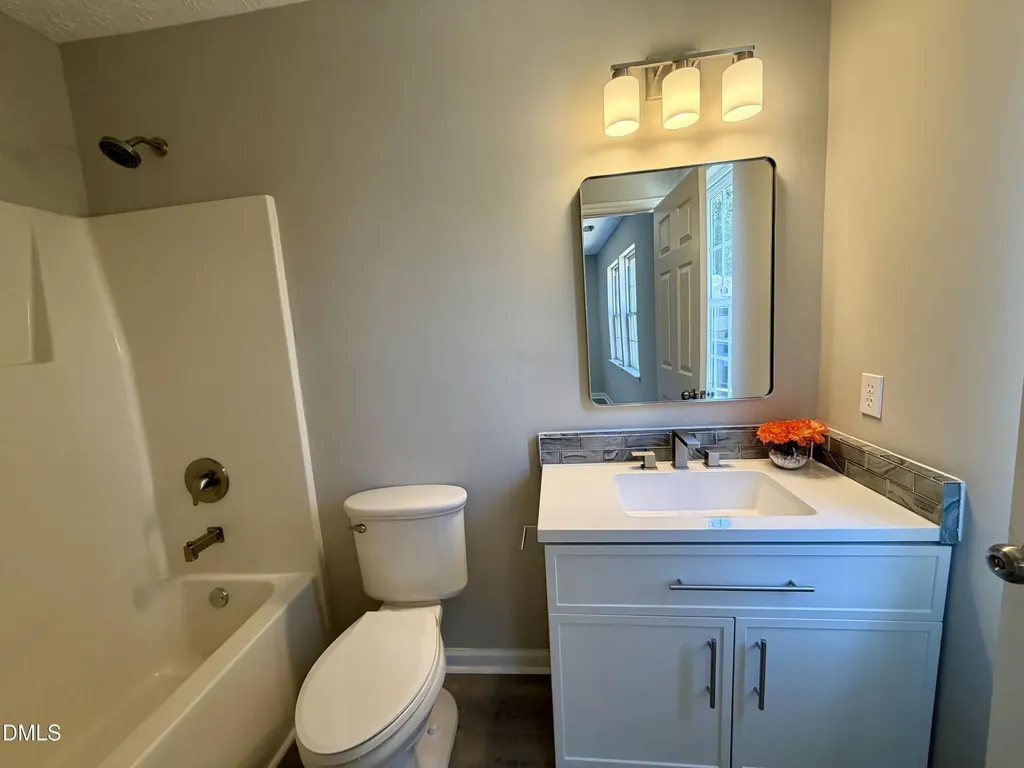 2825 Midway Park Court Raleigh NC 27610