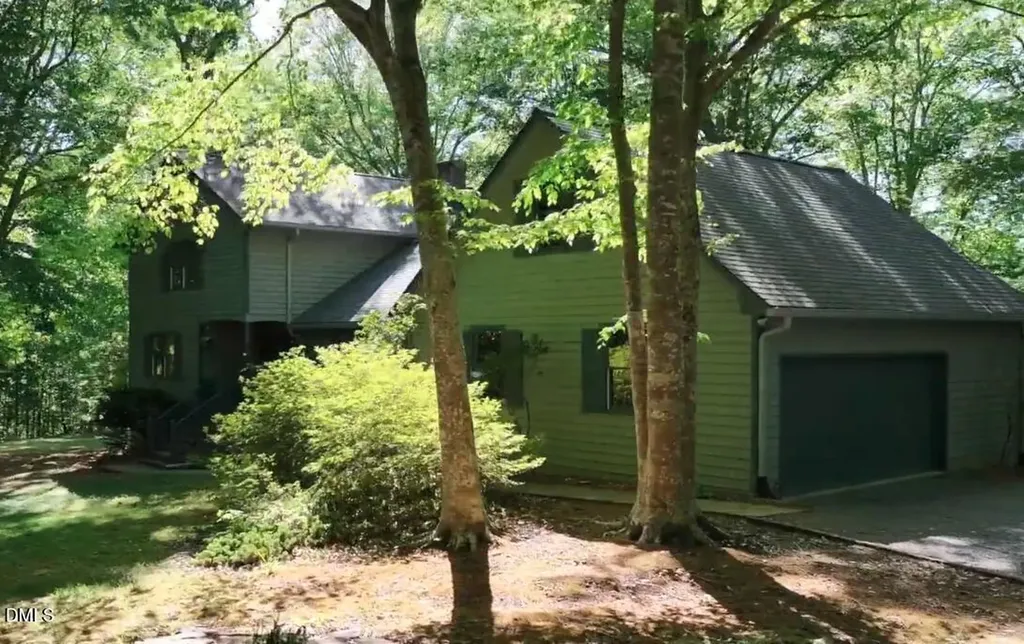 668 Windsor Road Chapel Hill NC 27516
