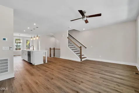 1112 Blackthorn Lane Durham NC 27703