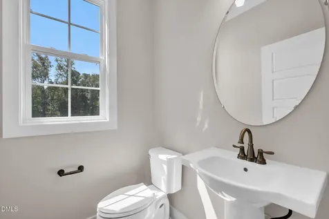 1112 Blackthorn Lane Durham NC 27703