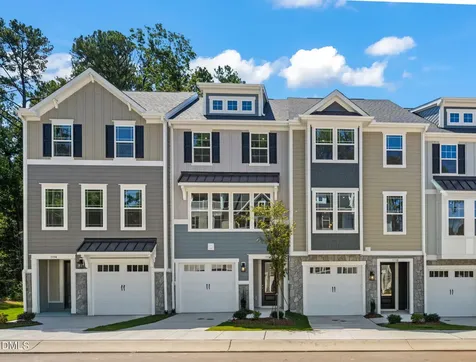 1112 Blackthorn Lane Durham NC 27703